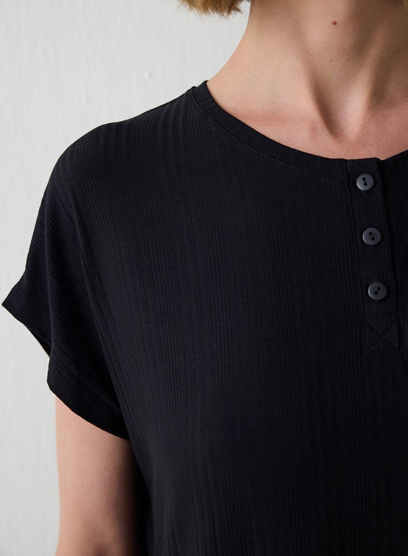 بنتي طقم بيجامة قطن بأكمام قصيرة وياقة دائرية لوقت العطلة - Image 3